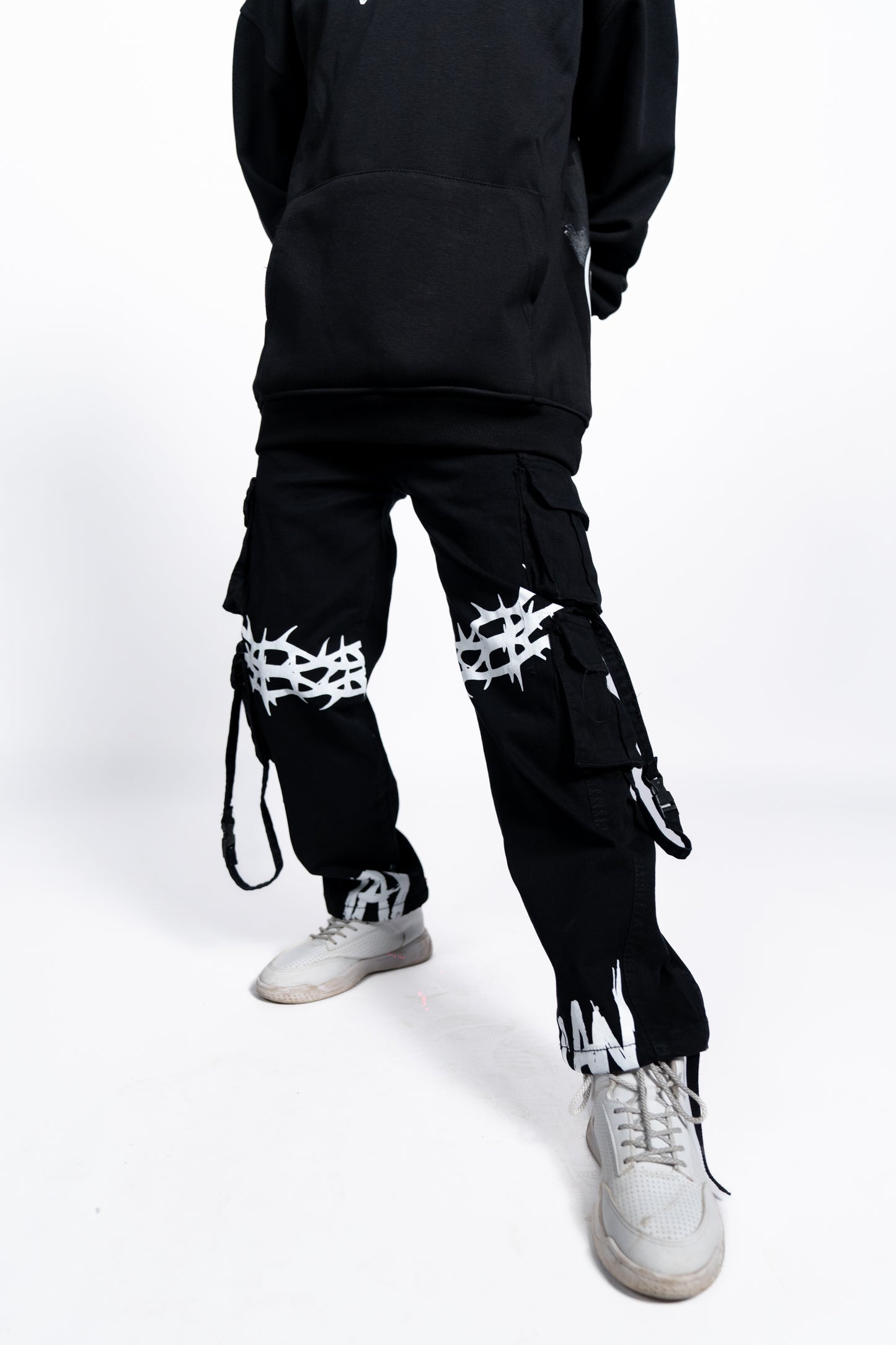 Wireframe Black cargo kids