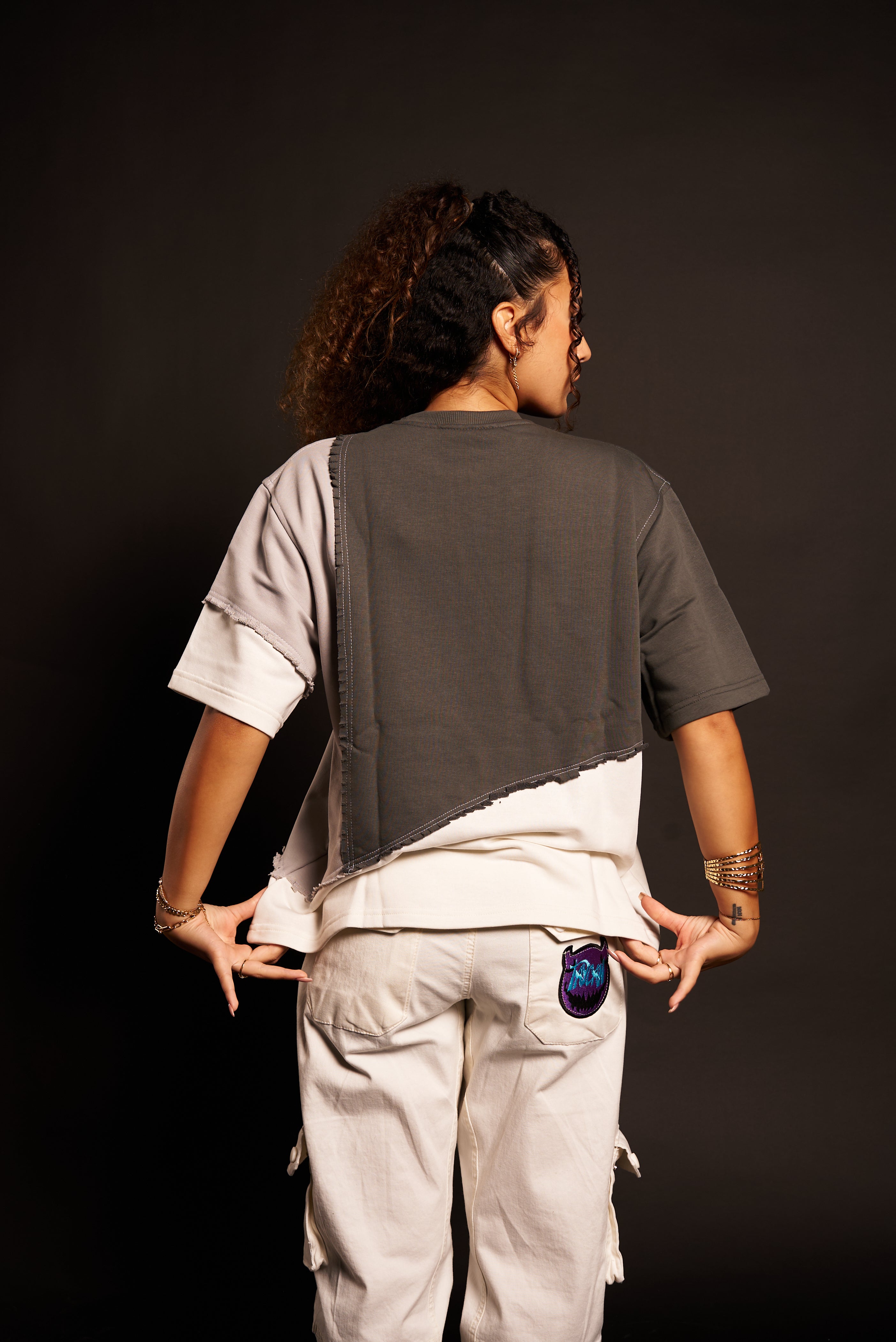 ASYMMETRICAL TEE | GREY