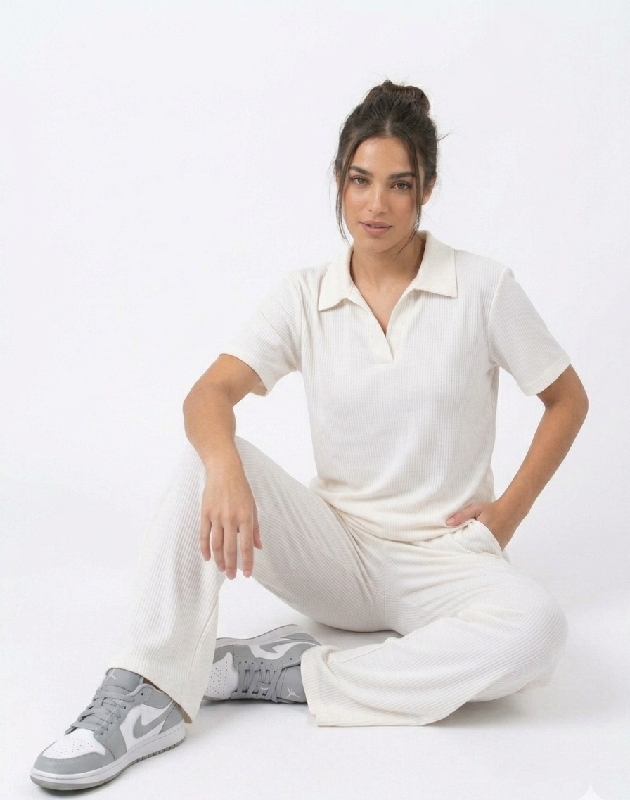 Linear Set | White